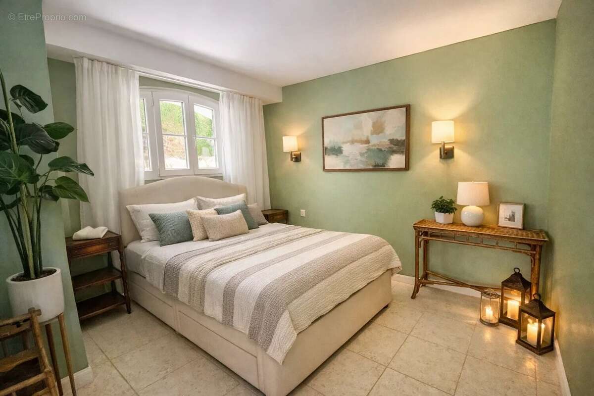 Maison à ANTIBES