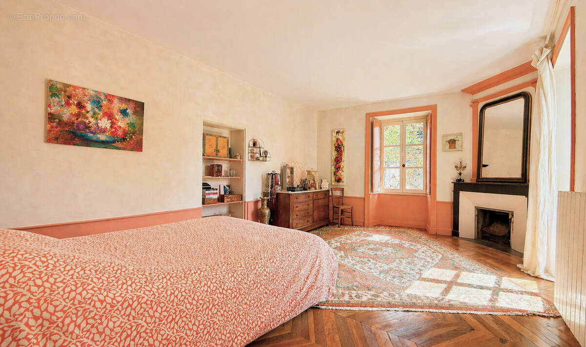 Maison à SAINT-SATURNIN
