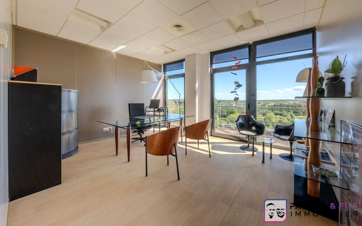 Commerce à MAXEVILLE