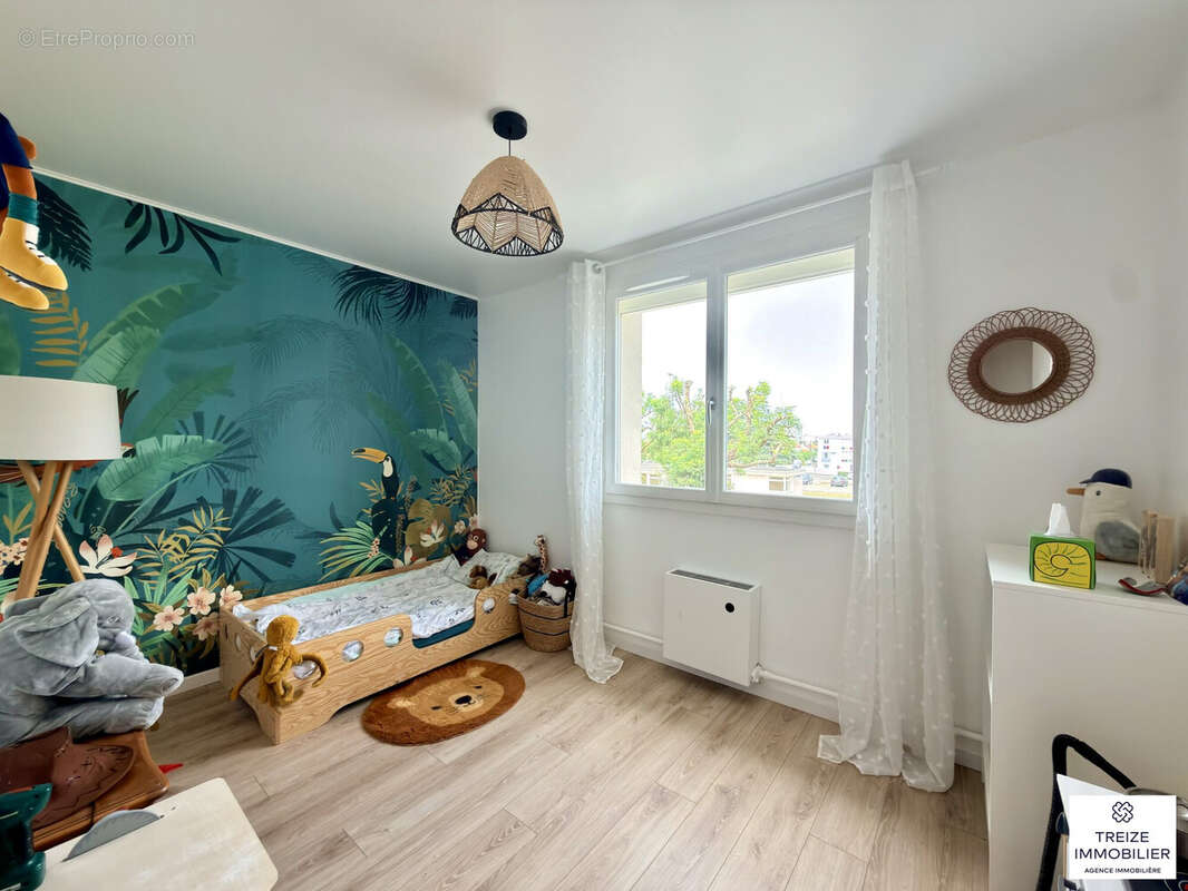 Appartement à REZE