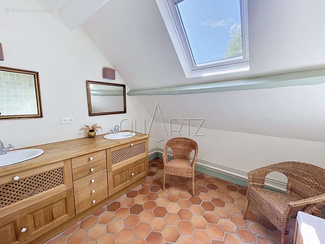 Ancien presbytère du 18ème siècle au coeur du Vexin - photo 18