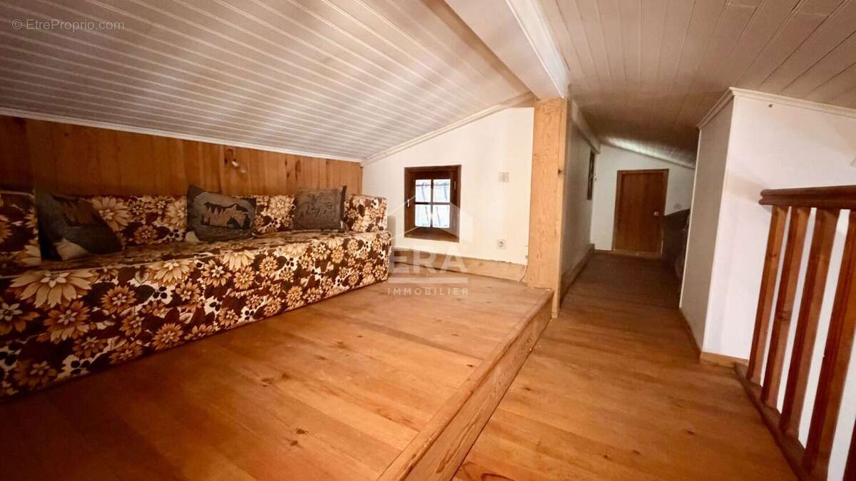 Maison à BELIN-BELIET