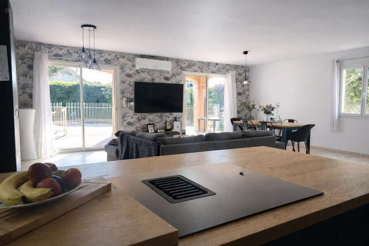 Maison à MONTASTRUC-LA-CONSEILLERE