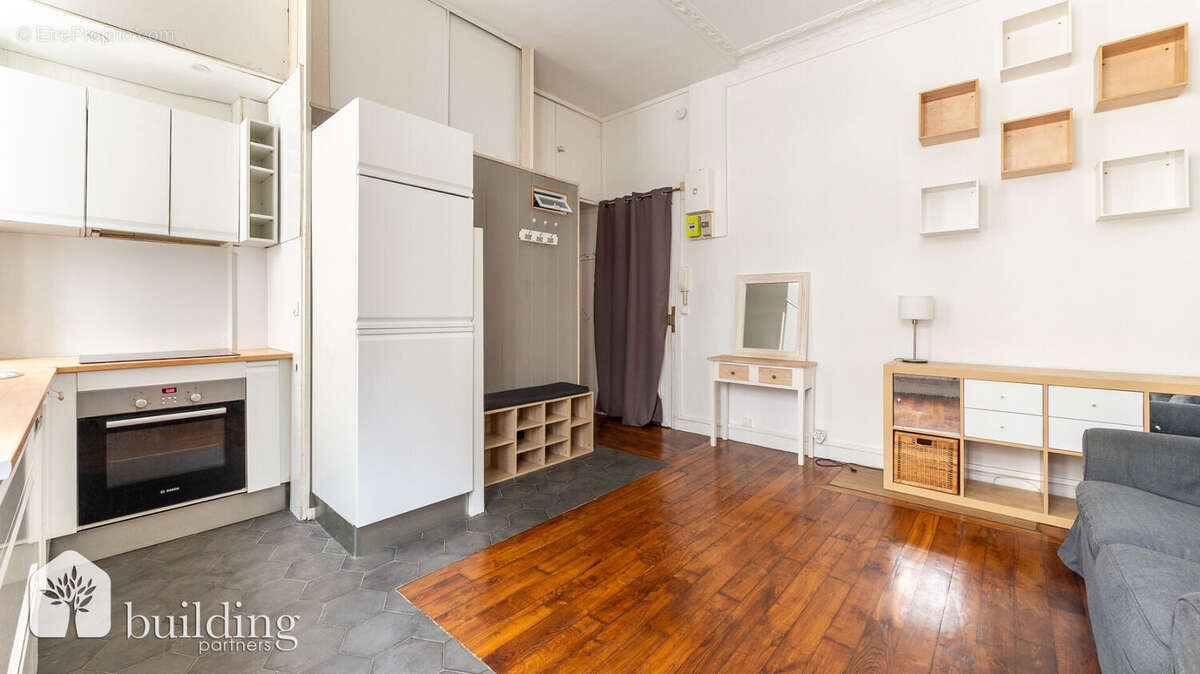 Appartement à PARIS-17E