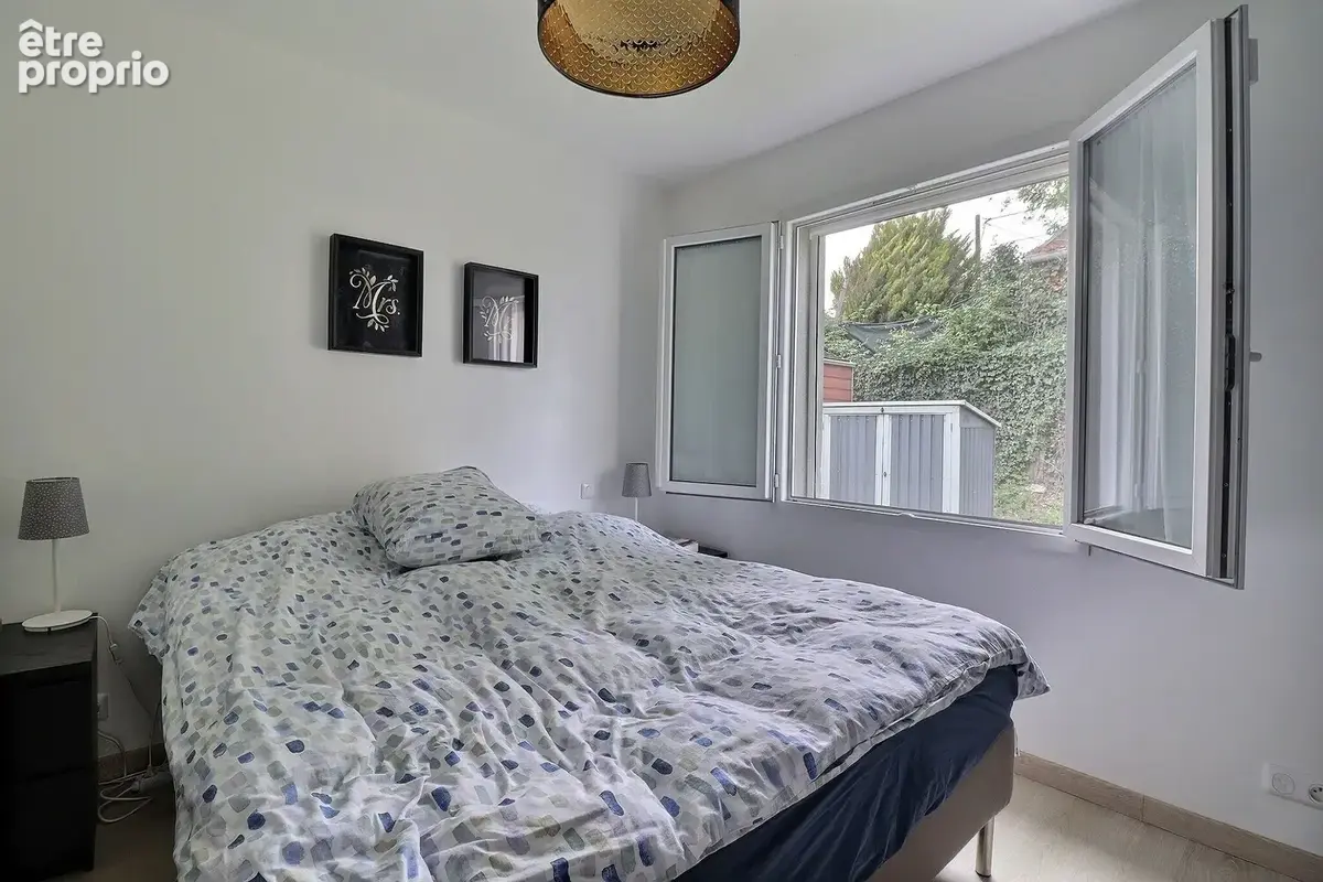 Maison contemporaine avec piscine. - photo 8