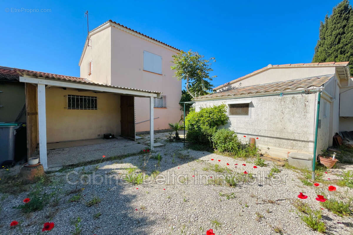 Appartement à SANARY-SUR-MER