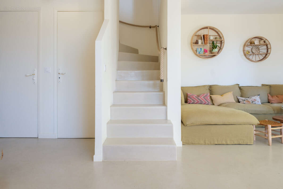 Maison à VILLENEUVE-LOUBET