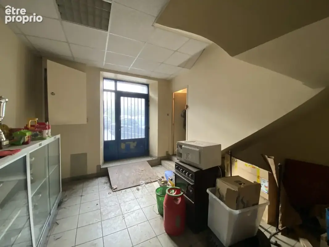 ANNONAY -Bâtiment à usage mixte avec appartement - photo 5