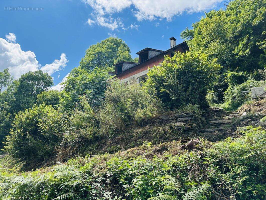 Maison à SAINT-LARY
