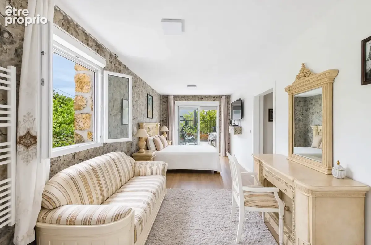 Maison à vendre 10 pièces avec piscine a MONTFERMEIL (93) - photo 4
