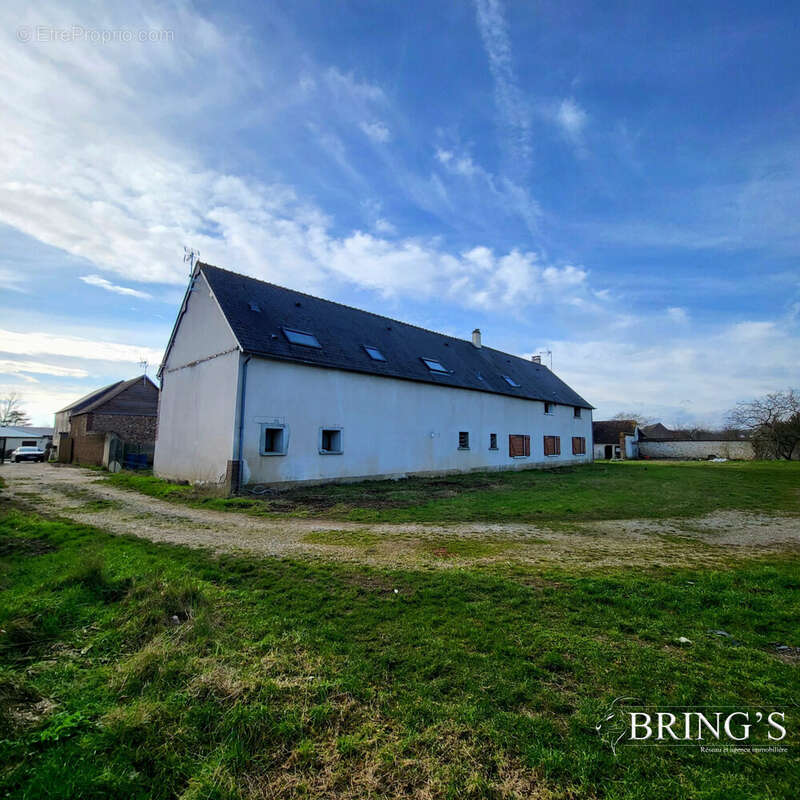 Maison à LA MADELEINE-DE-NONANCOURT