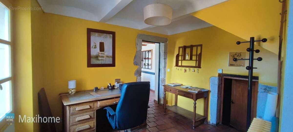 Maison à SAINT-MARTIN-DE-VALGALGUES