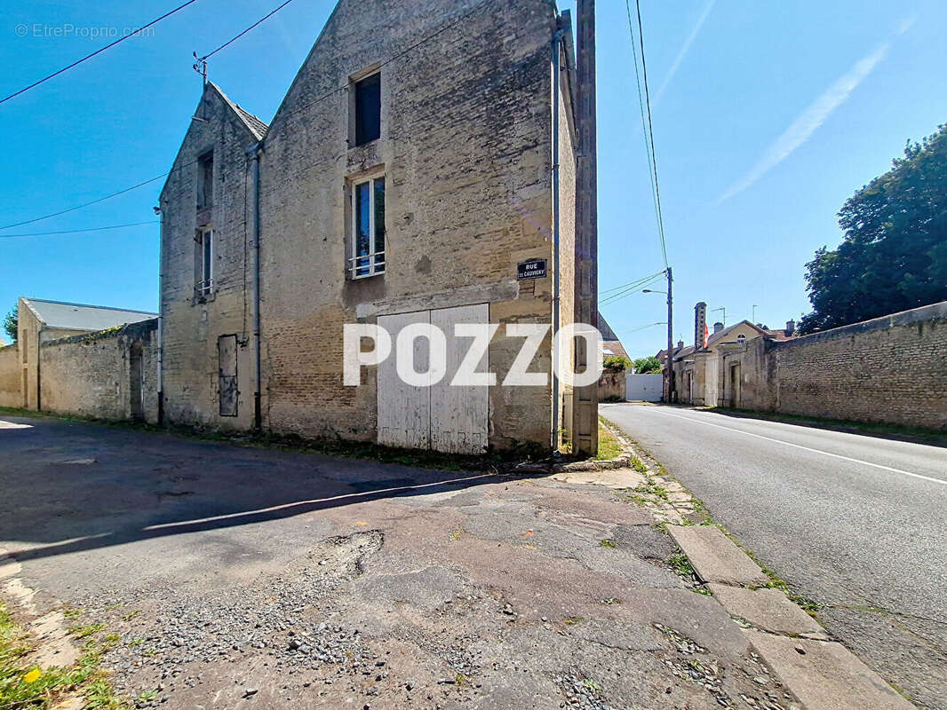 Maison à BERNIERES-SUR-MER