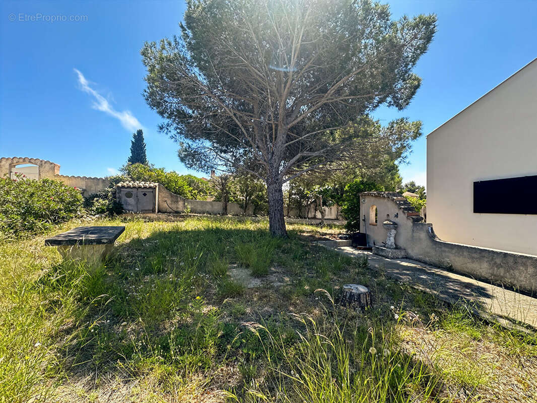 Maison à SAUSSET-LES-PINS