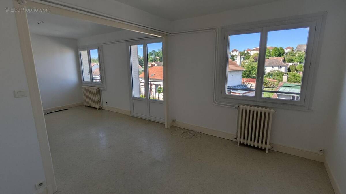 Appartement à VARENNES-SUR-ALLIER