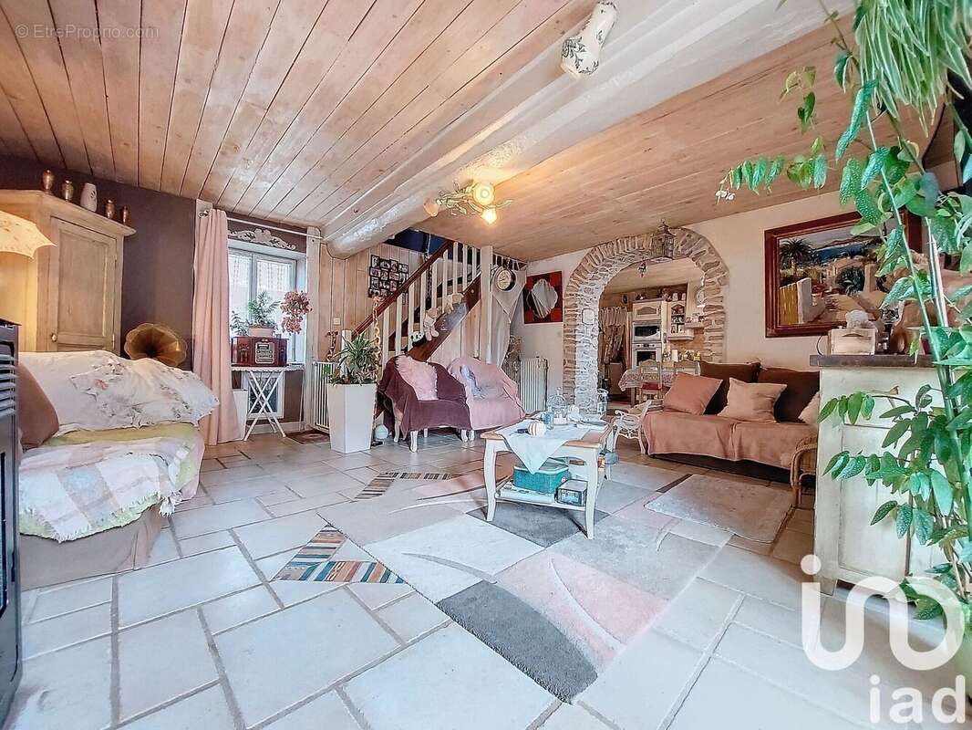 Photo 5 - Maison à COURSON-LES-CARRIERES