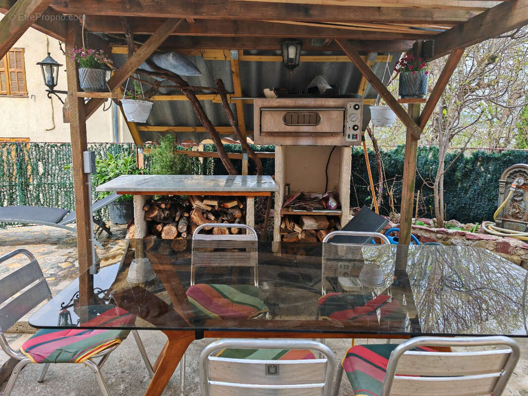 Maison à SAINT-ANTONIN