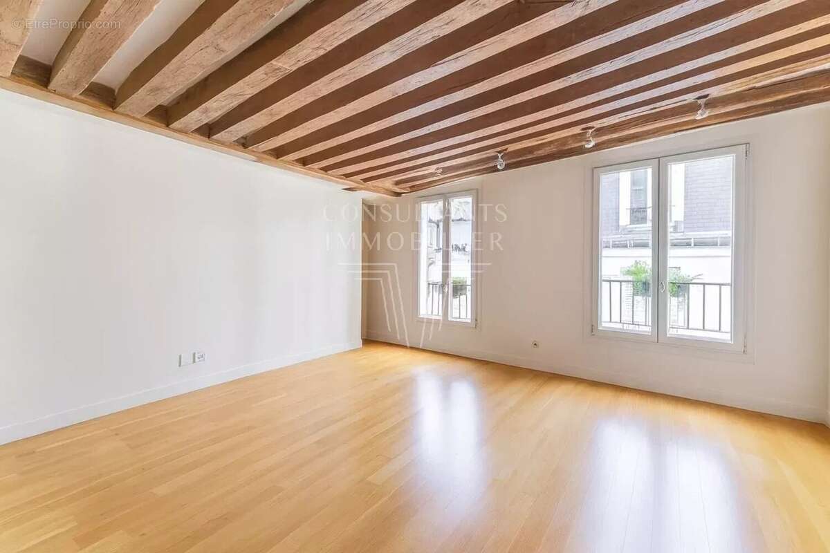 Appartement à PARIS-6E