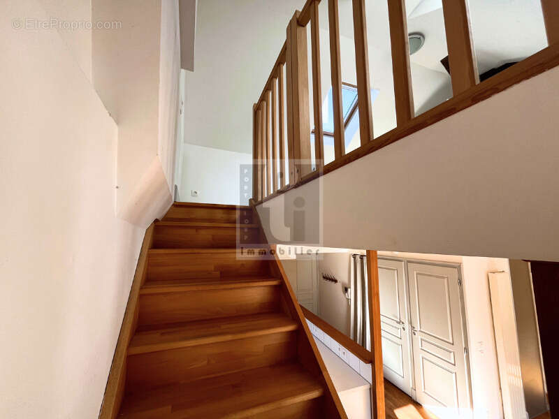 Appartement à MORET-SUR-LOING