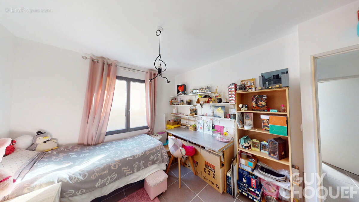 Maison à FONTAINE-LE-COMTE