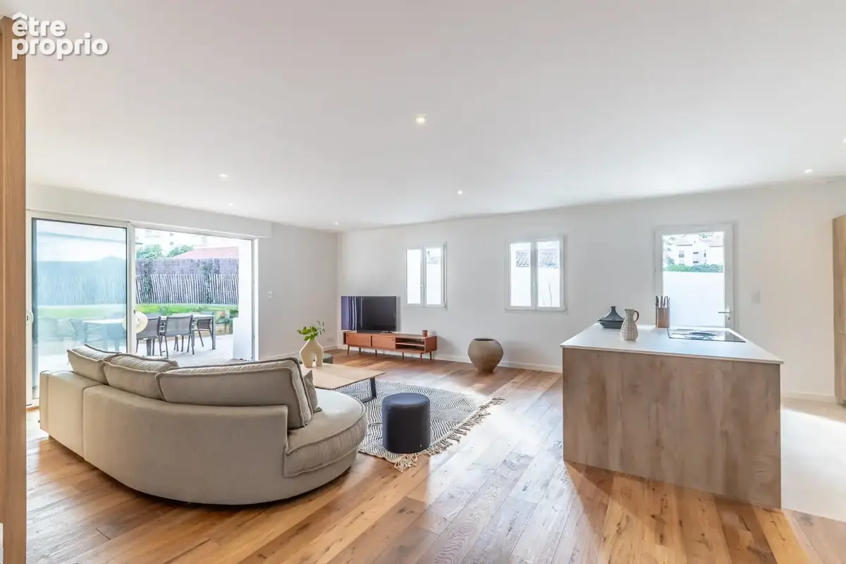 Maison 6 pièces 169 m² à vendre à Anglet (64600) - photo 3