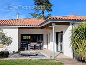 Maison à SAINT-MICHEL-DE-FRONSAC