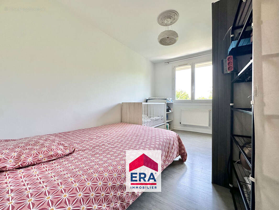 Appartement 4 pièces à vendre à Houilles - photo 4