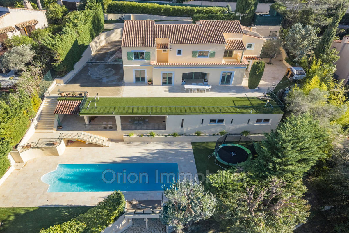 Maison à MANDELIEU-LA-NAPOULE