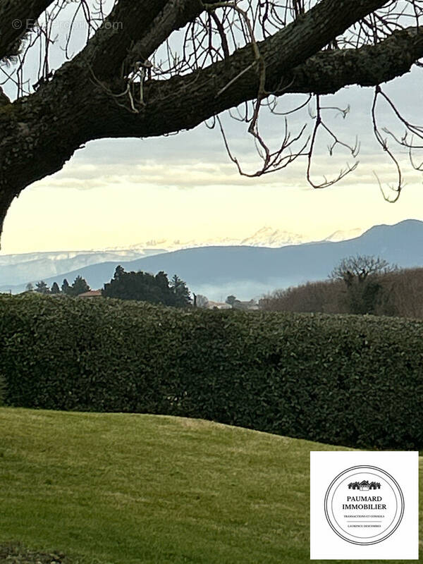 Maison à GRANGES-LES-BEAUMONT