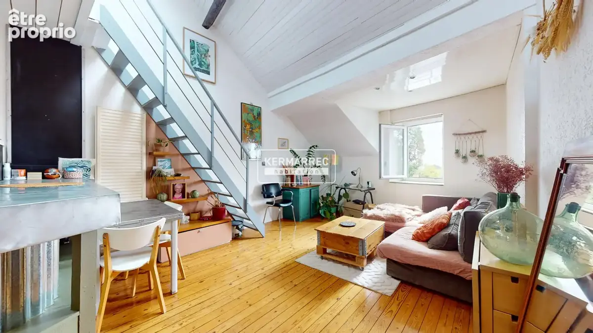 À vendre - Appartement T2 bis avec mezzanine - Secteur Rond-Point de Paris à Nantes - photo 2