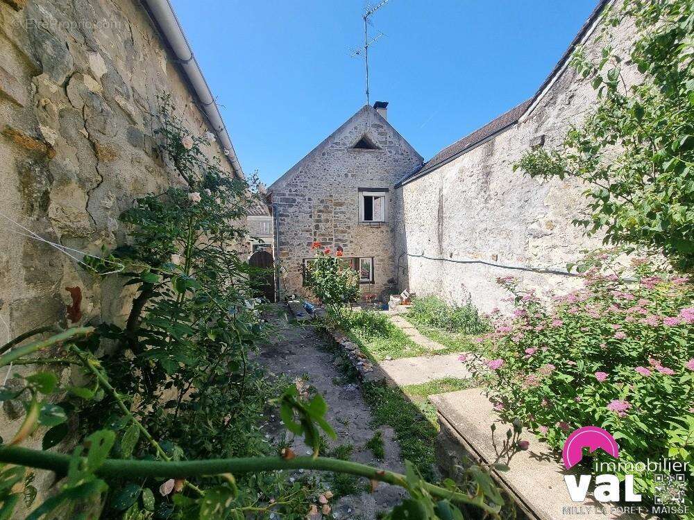 Maison 171 m² à Soisy-Sur-Ecole  - photo 5