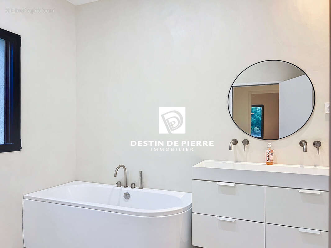 Maison à SAINT-MEXANT