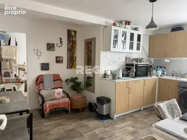 Appartement à SAINT-MAUR-DES-FOSSES