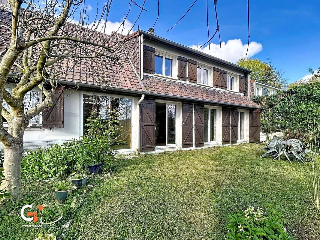 Maison à NOTRE-DAME-DE-BONDEVILLE