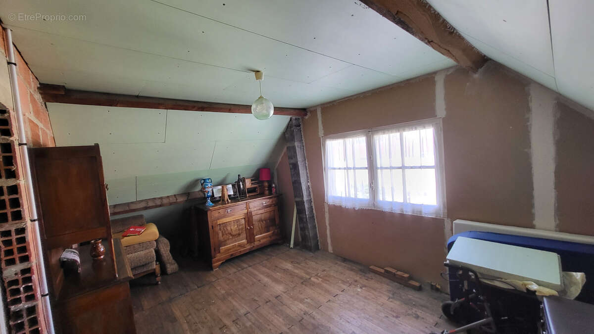 Maison à CEAUX-EN-COUHE