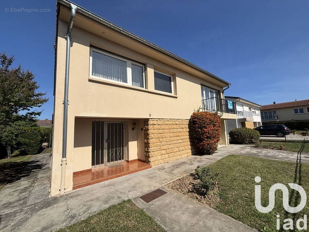 Photo 1 - Maison à MARLY