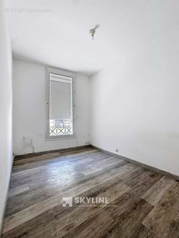 Appartement à MARSEILLE-9E