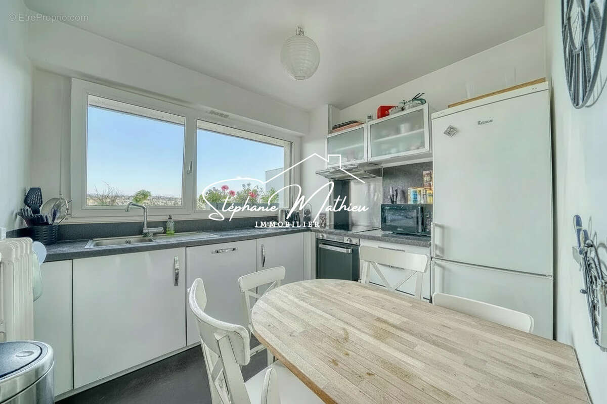 Appartement à RUEIL-MALMAISON