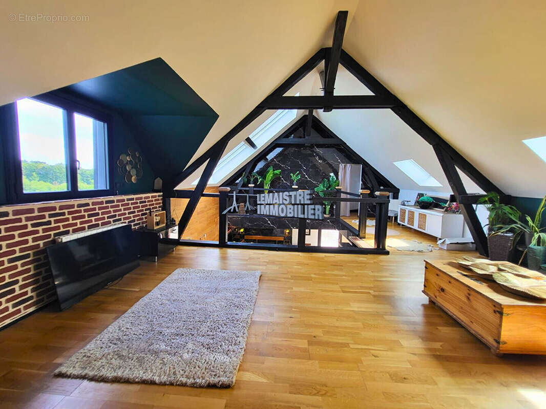 Maison à FONTAINE-LA-MALLET