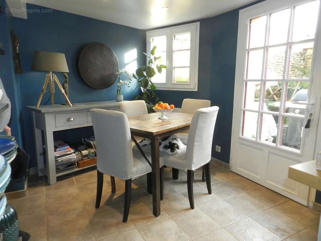 Maison à SAINT-PIERRE-SUR-DIVES