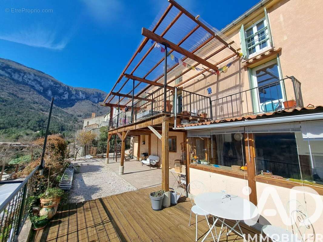 Maison 243 m² à Ginoles  - photo 2