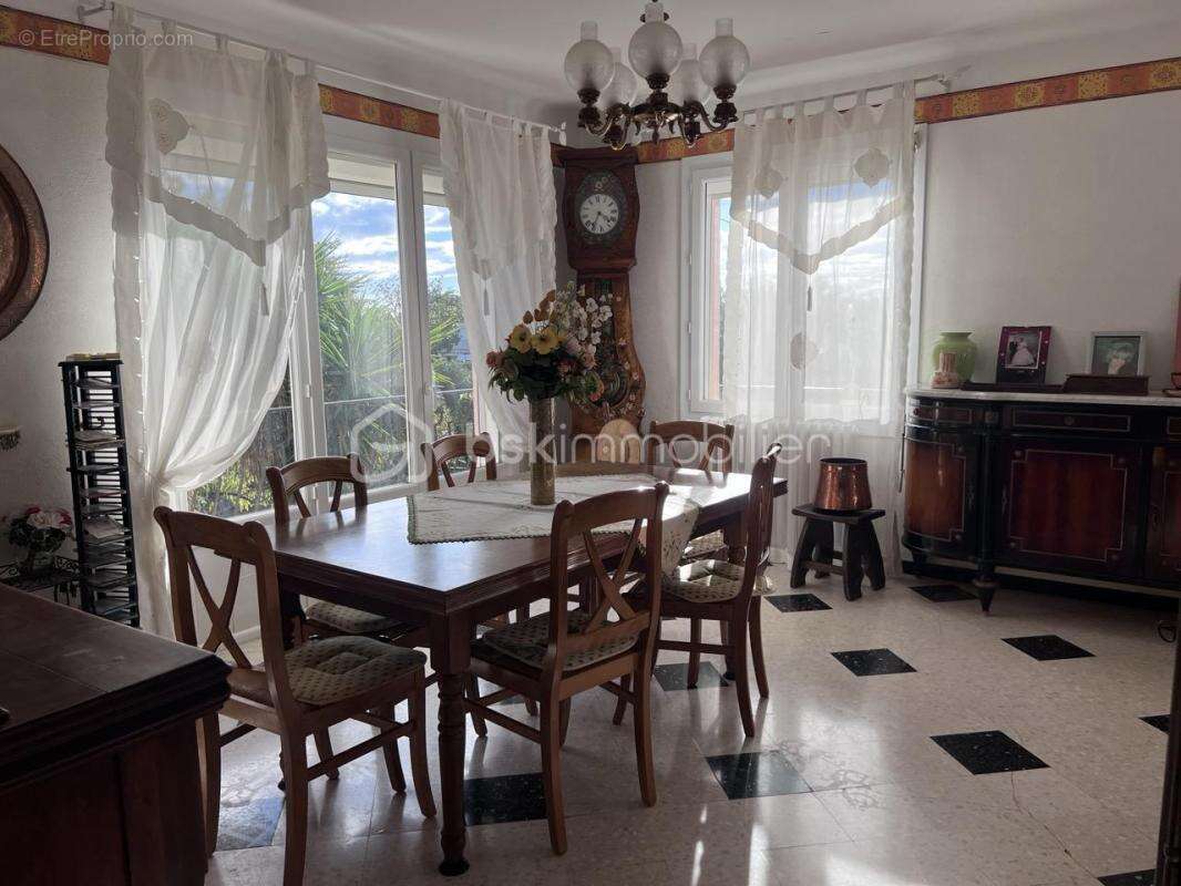 Maison à FRONTIGNAN