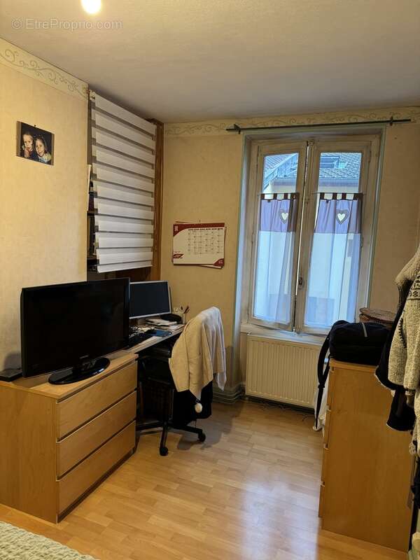 Maison à SAINT-SYMPHORIEN-D'OZON