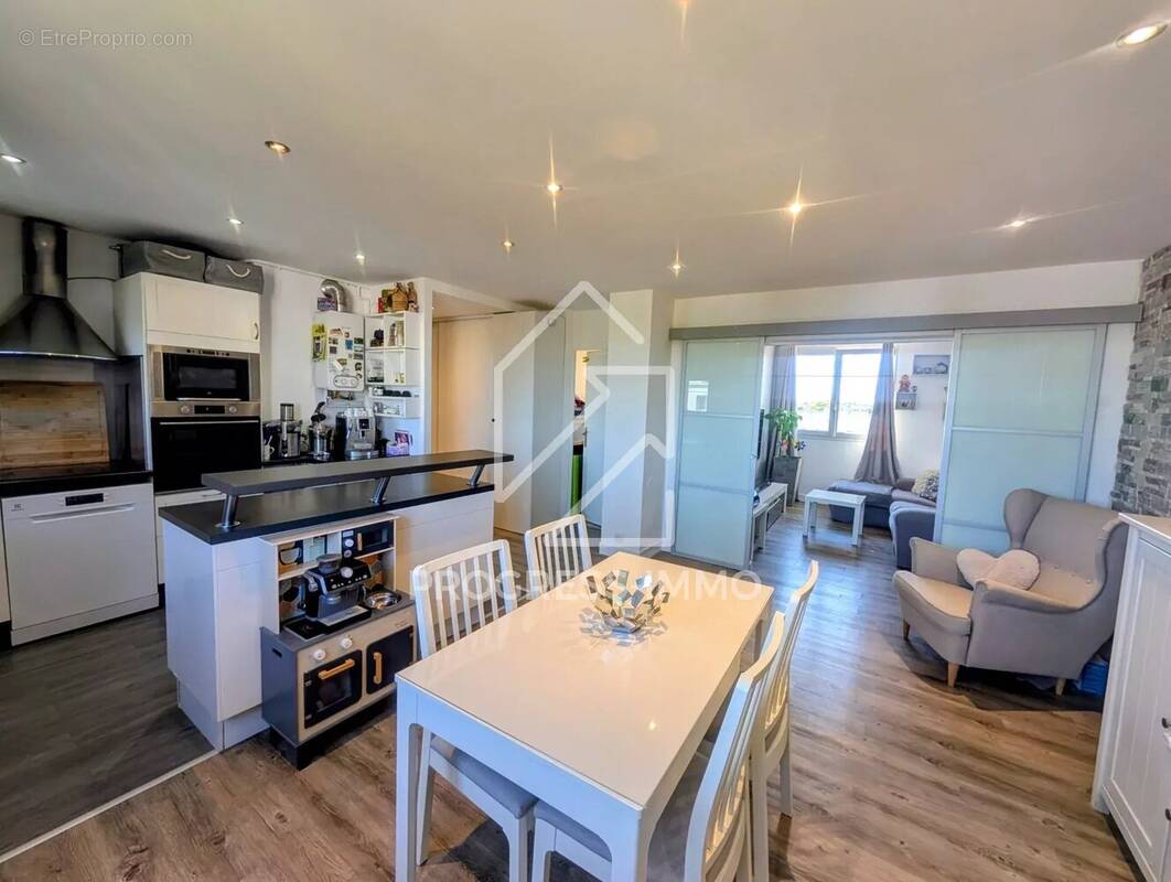 Appartement à CHAMPIGNY-SUR-MARNE