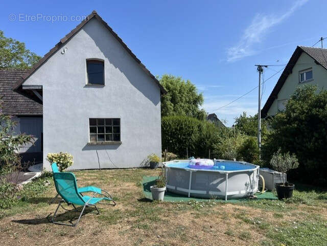 Belle maison rénovée spacieuse avec dépendances et terrain à Salmbach - photo 3