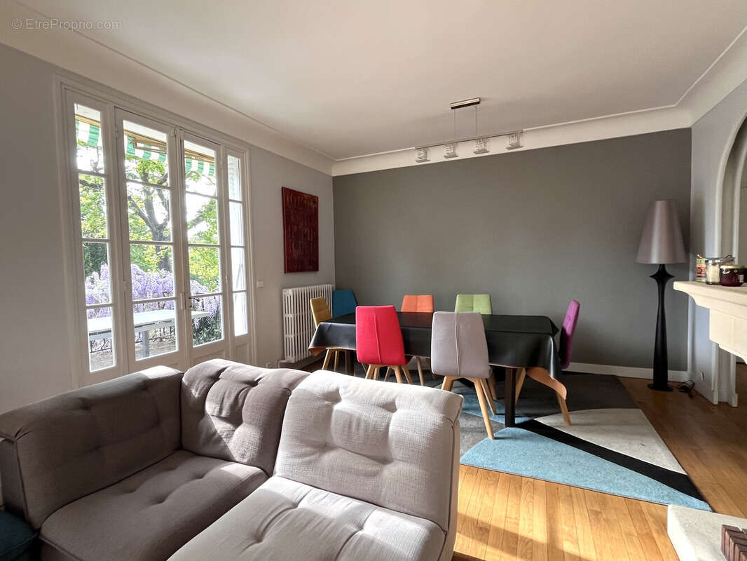 Maison à LE VESINET