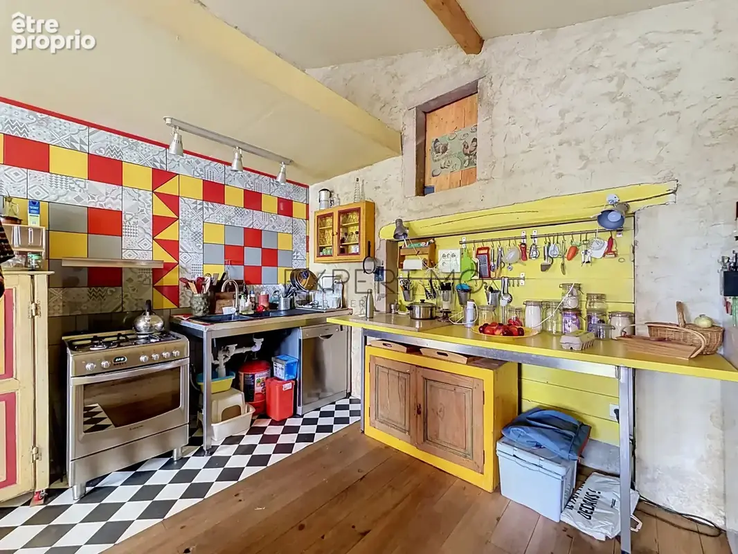Maison d’artiste atypique de 190 m2   Un lieu unique et plein de caractère - photo 14