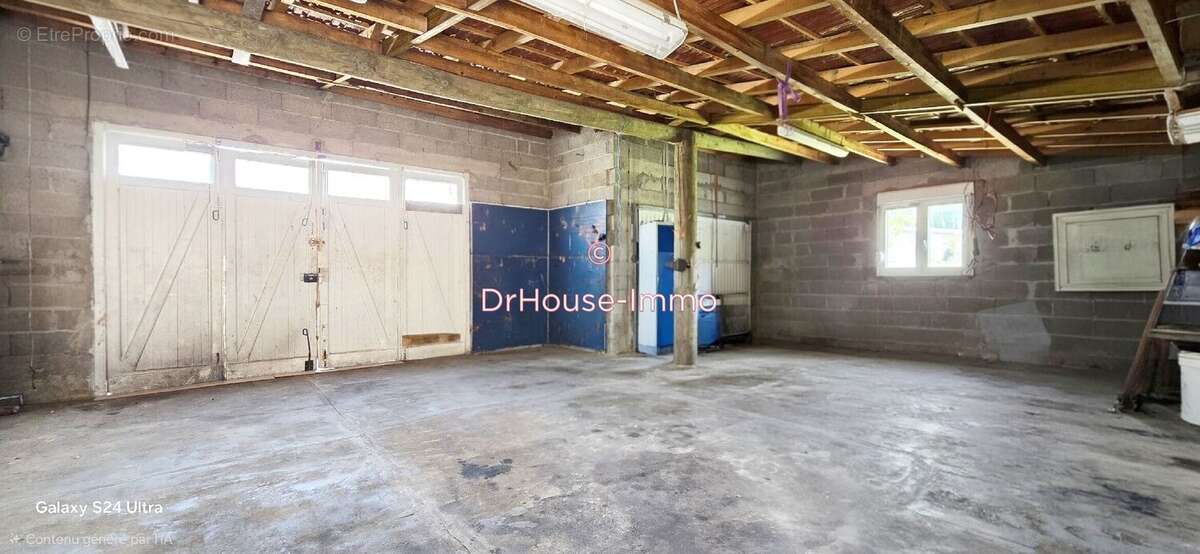 Appartement à UNIEUX