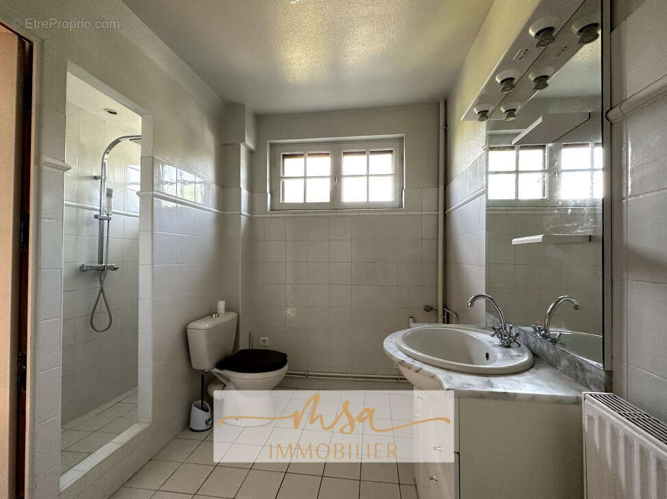 Maison à MESNIL-RAOUL