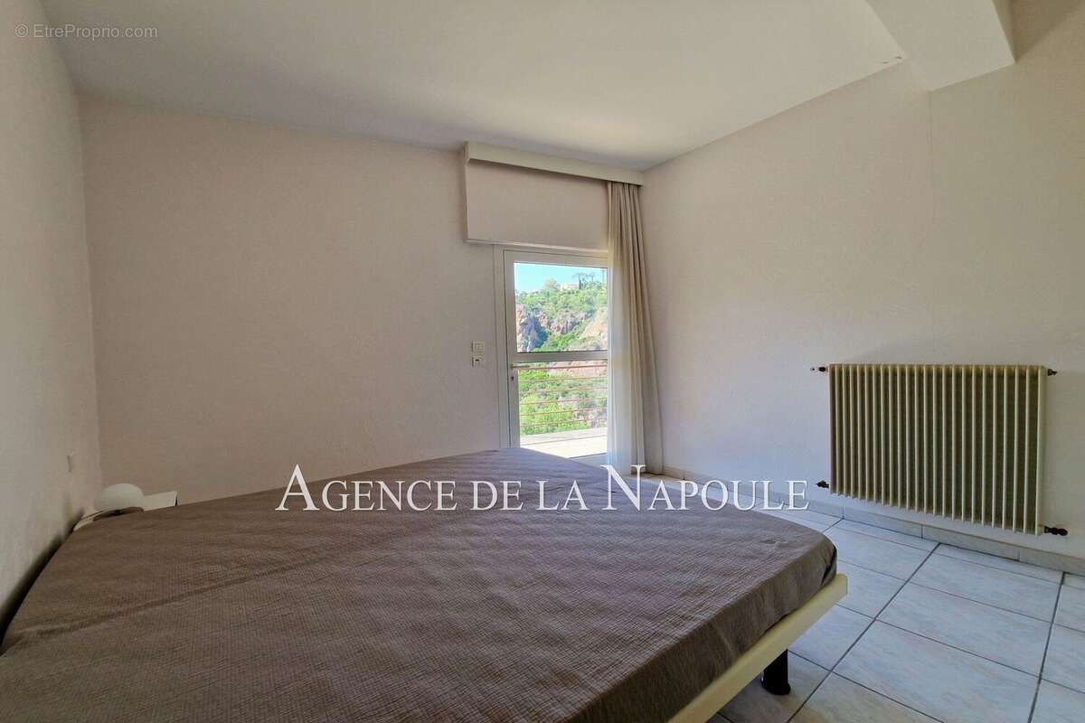 Maison à THEOULE-SUR-MER